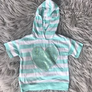 Justice size 5 light weight short sleeve shirt